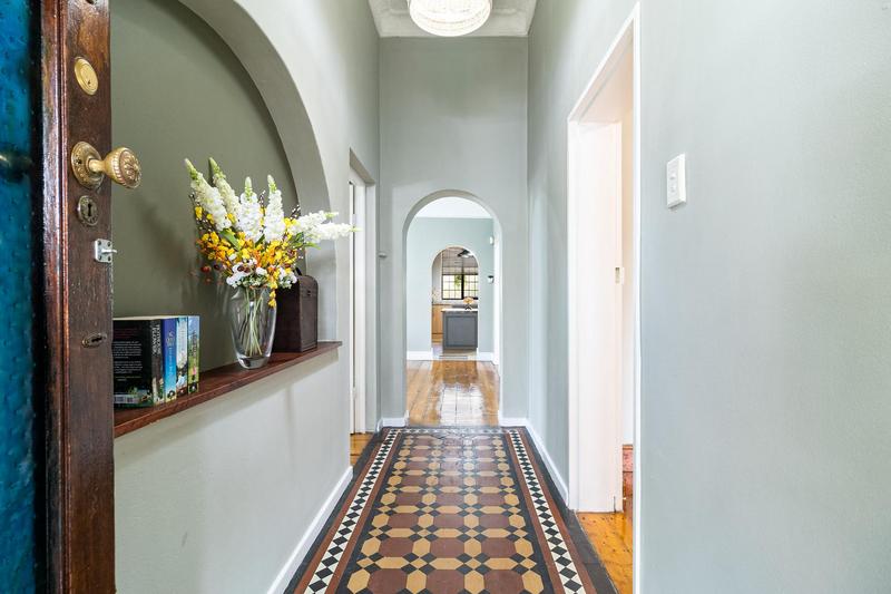 5 Bedroom Property for Sale in Observatory Western Cape